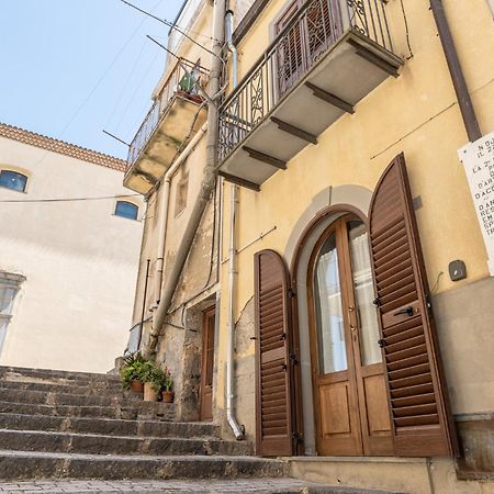 La Casa Del Sarto Villa Sperlinga Exterior photo